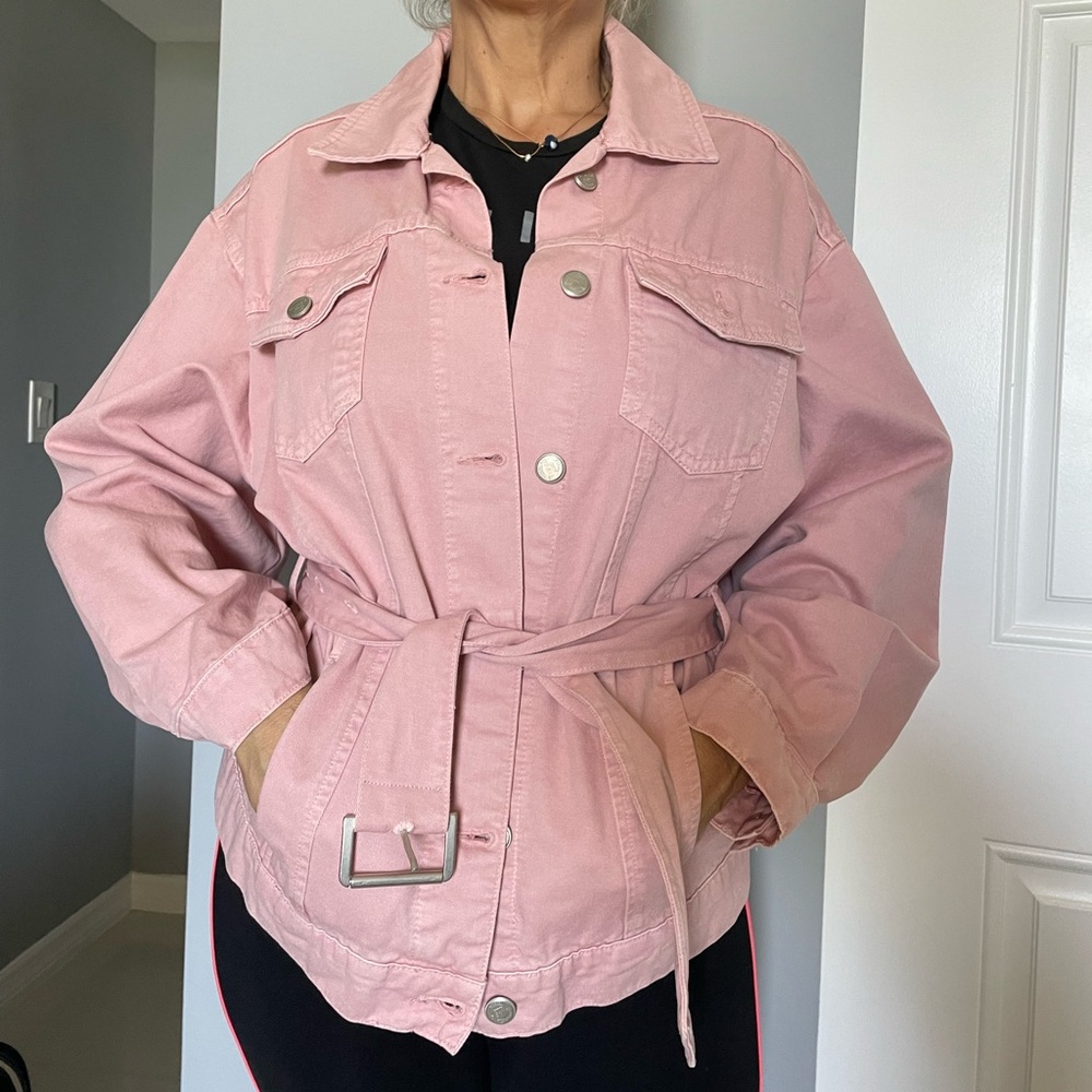 Zara Oversized Jean Jacket with belt. Size Small